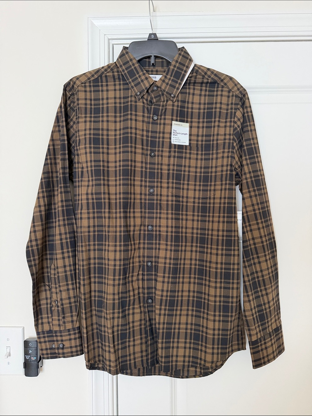 NWT Sonoma Men's Brown Plaid Button-Down Shirt - Casual Long Sleeve
